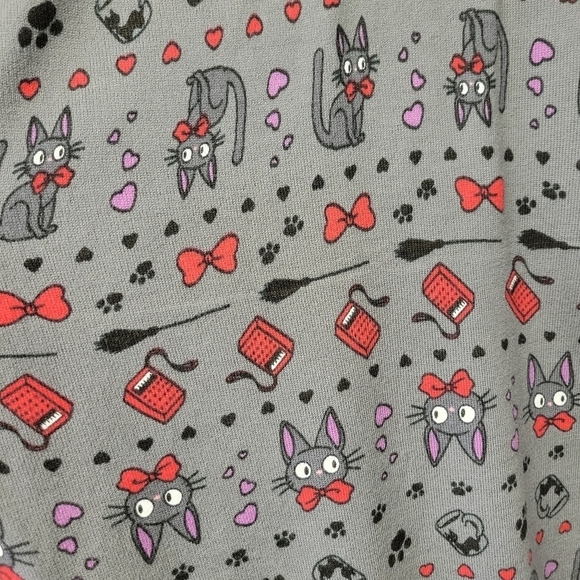 Torrid Kiki's Delivery Service Jiji Sweater Gray 1X - Picture 5 of 9